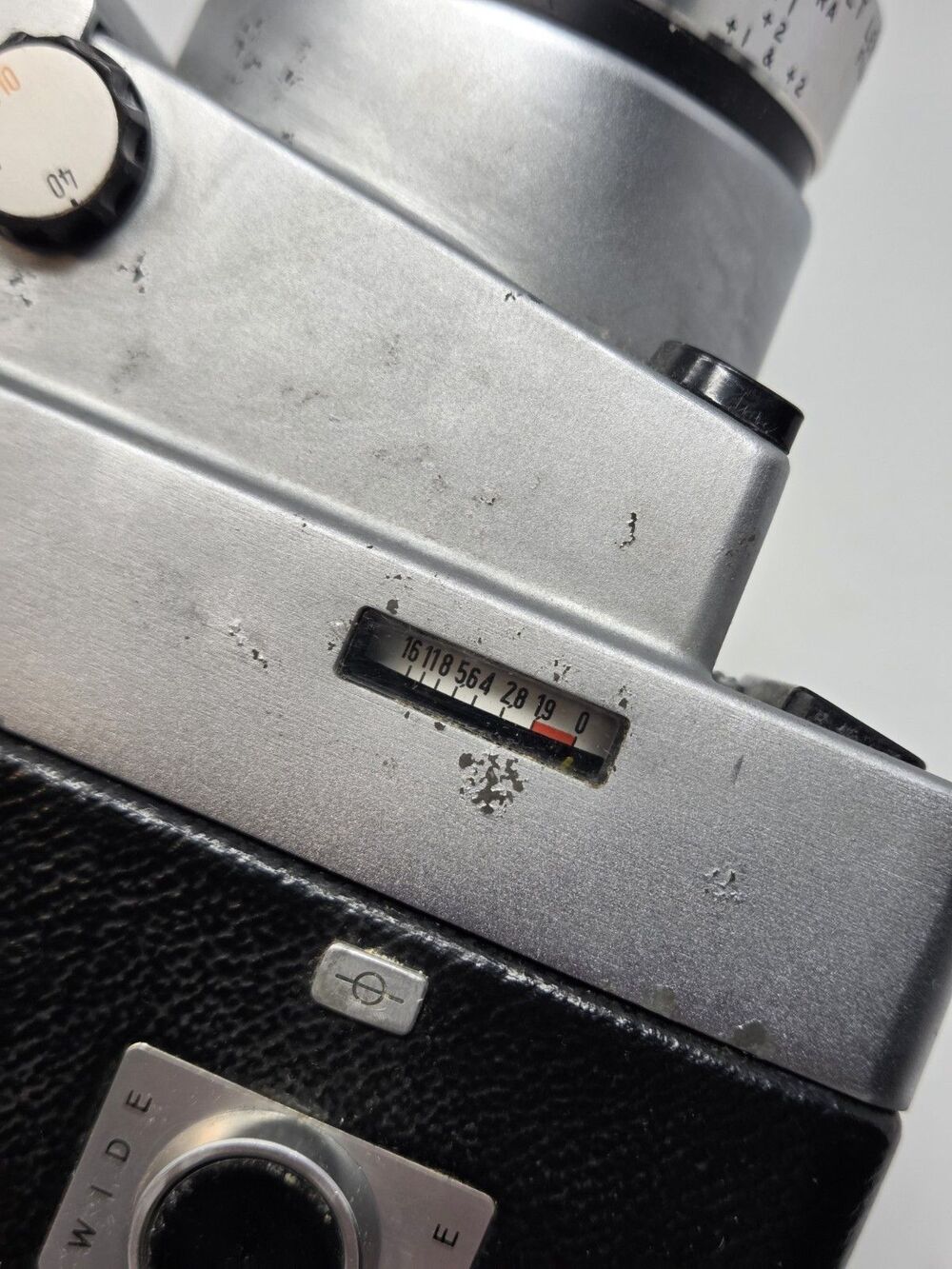 Kodak Zoom 8 Reflex Camera Automatic f/1.9 Working 8mm w/ Vintage Film - Picture 14 of 16